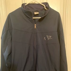 Men’s Nike like NEW windbreaker